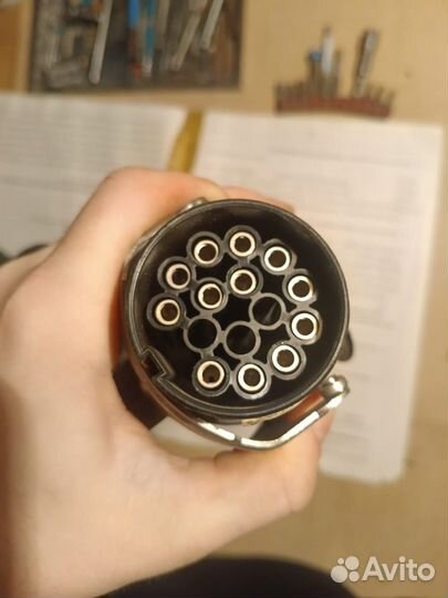 Кабель между тягачом и полуприцепом