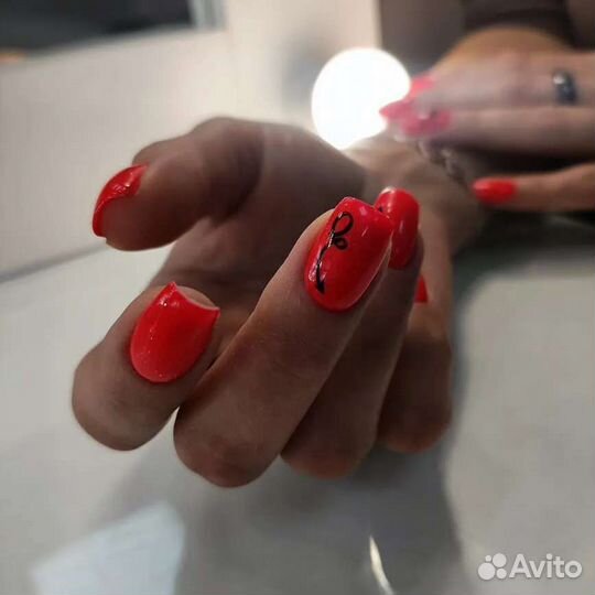 Маникюр с покрытием гель-лака