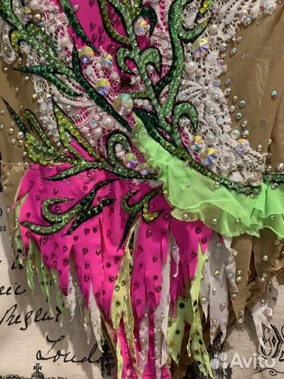 Купальник для художественной гимнастики