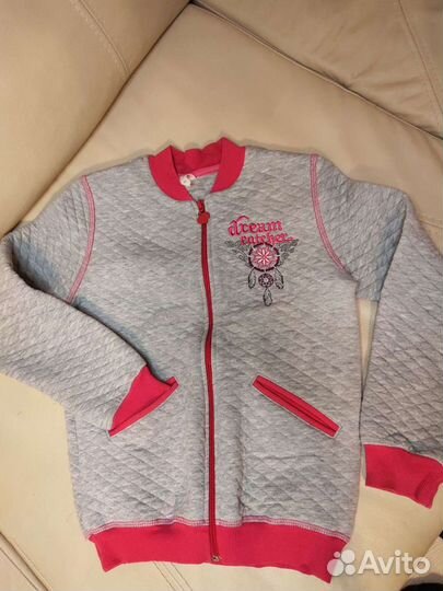 Кофта для девочки 140
