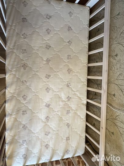 Детская кроватка