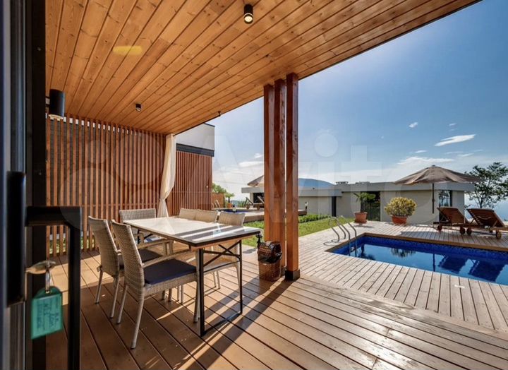 Дом 100 м² на участке 5 сот.