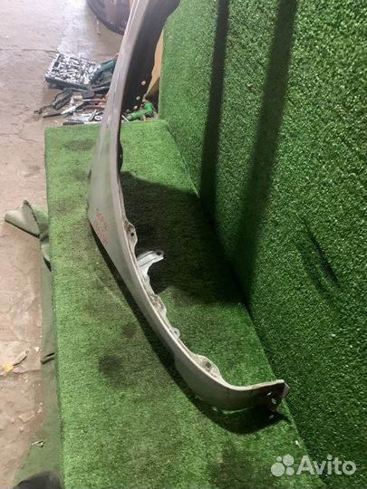 Крыло переднее правое Toyota Platz NCP12