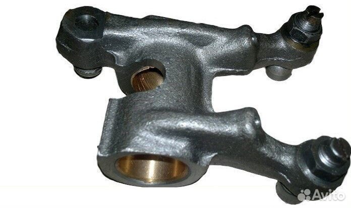 Коромысло выпускных клапанов тмз, ямз 840.1007114