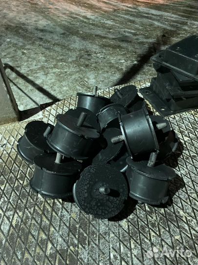 Амортизатор катка ammann (1175152)