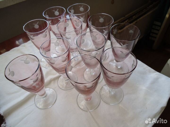 Рюмки, стаканы, конфетницы