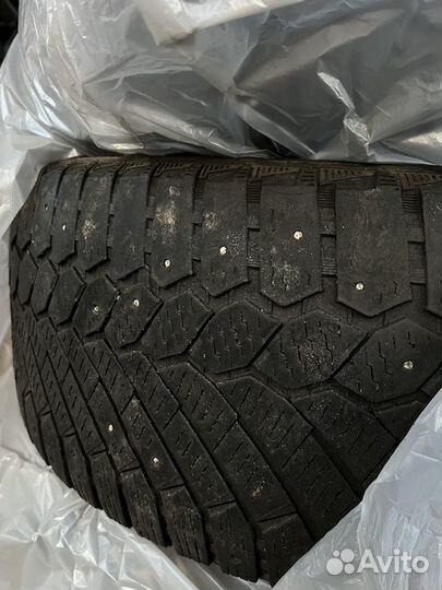 Gislaved Nord Frost 200 235/55 R17