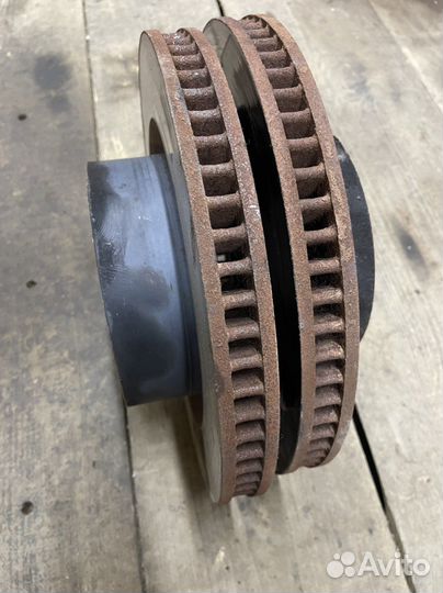 Диск тормозной Toyota Land Cruiser 200