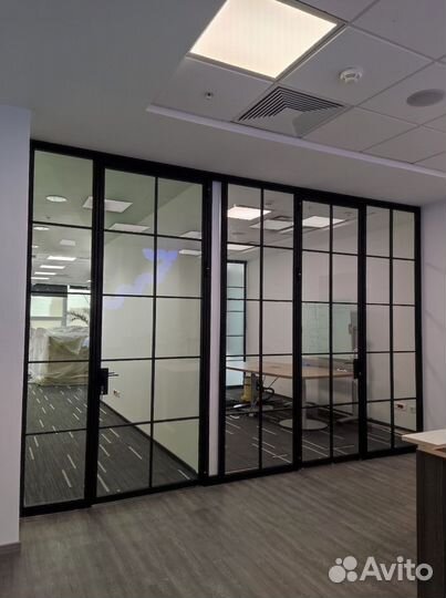 Раздвижные офисные перегородки
