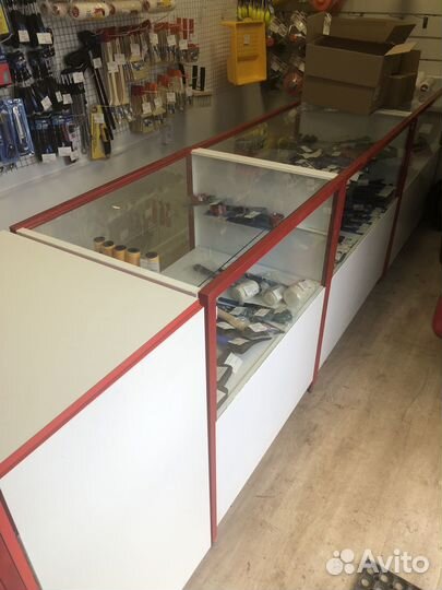 Стеллаж витрина