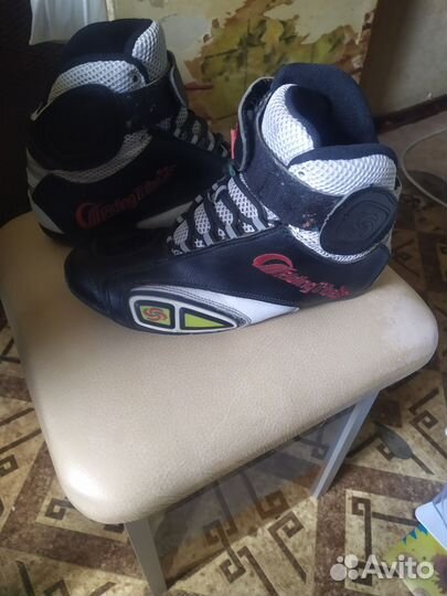 Перчатки для мотоцикла