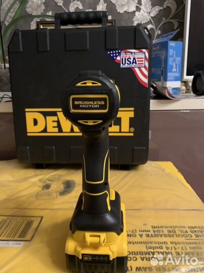 Dewalt 887 новый импульсный шуроповерт винтоверт