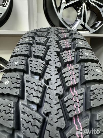 Kumho Power Grip KC11 235/75 R15C