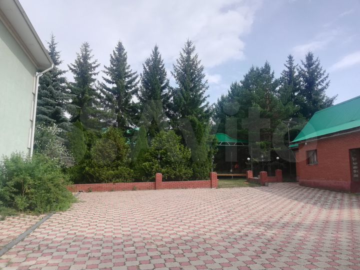 Коттедж 446 м² на участке 24 сот.