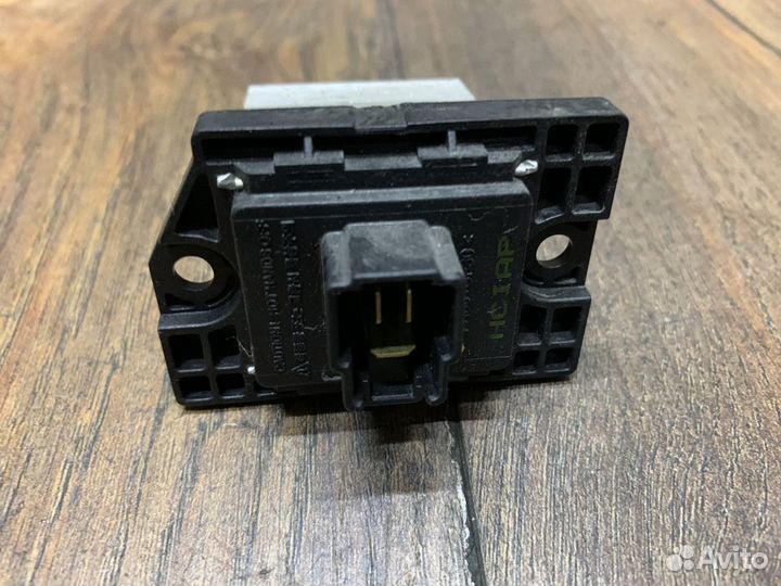 Hyundai Equus 2009-2016 Резистор отопителя