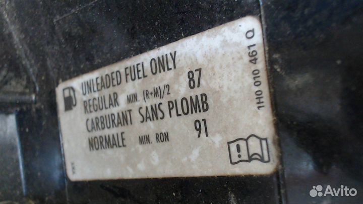 Лючок бензобака Volkswagen Jetta 6, 2012