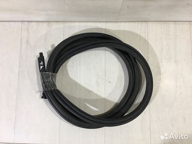 Уплотнитель багажника LADA xray 1.6 мт