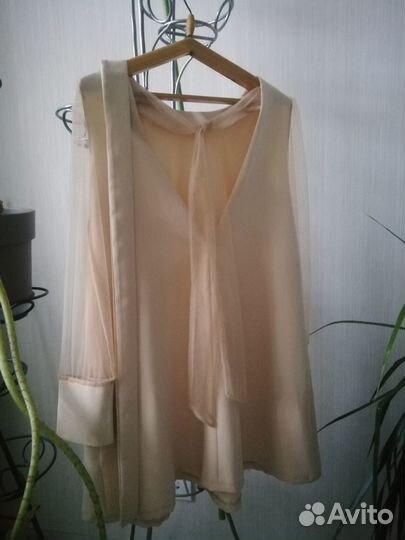 Коктейльное платье А-силуэта