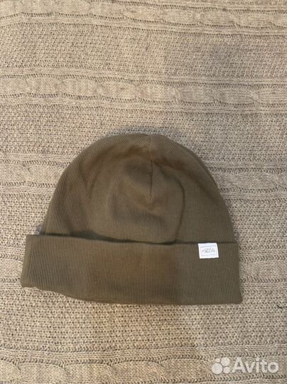 Шапки новые