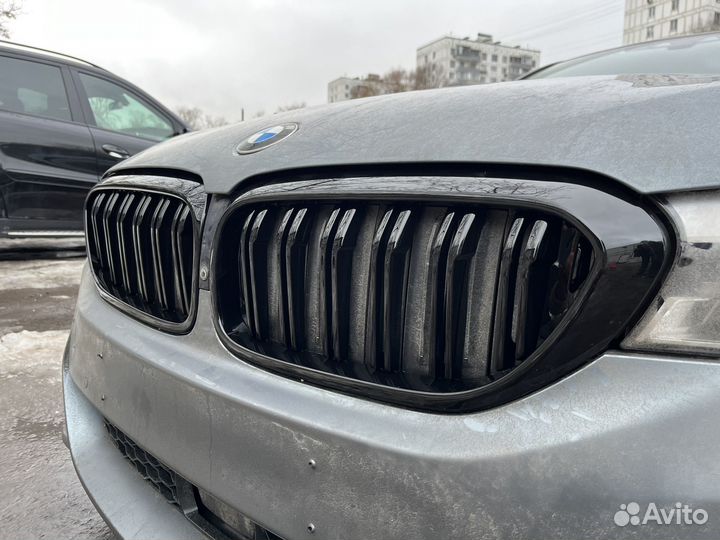 Решетка радиатора BMW G30 Ноздри бмв Г30