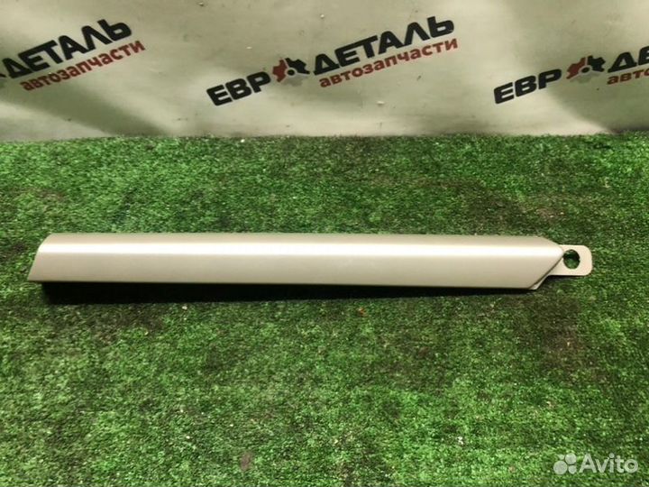 Накладка на торпедо Opel Astra H седан 1.6 Z16XER