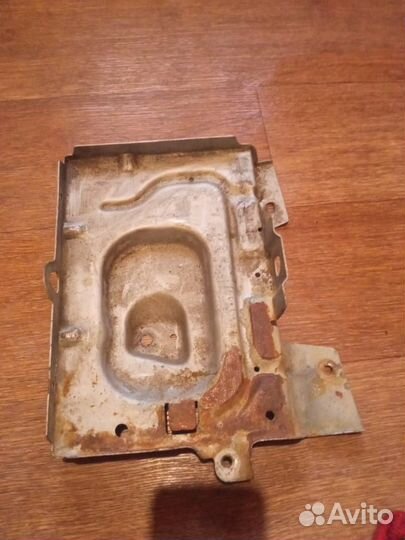 Кронштейн для АКБ Daewoo leganza