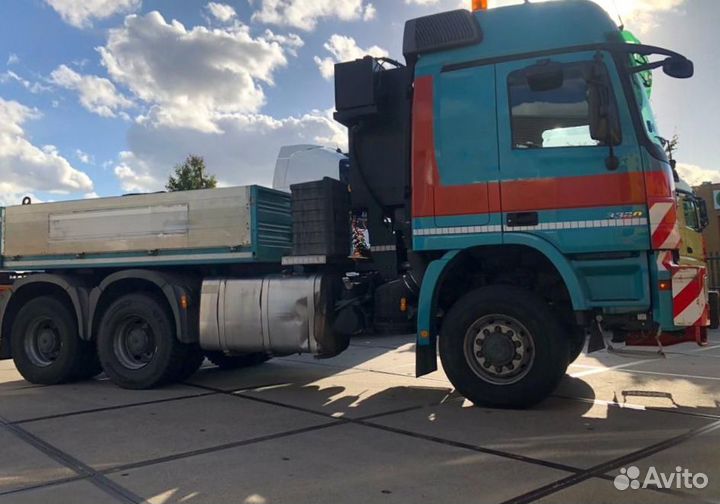 В разборке грузовик Mercedes,Actros mpii 2002-2009