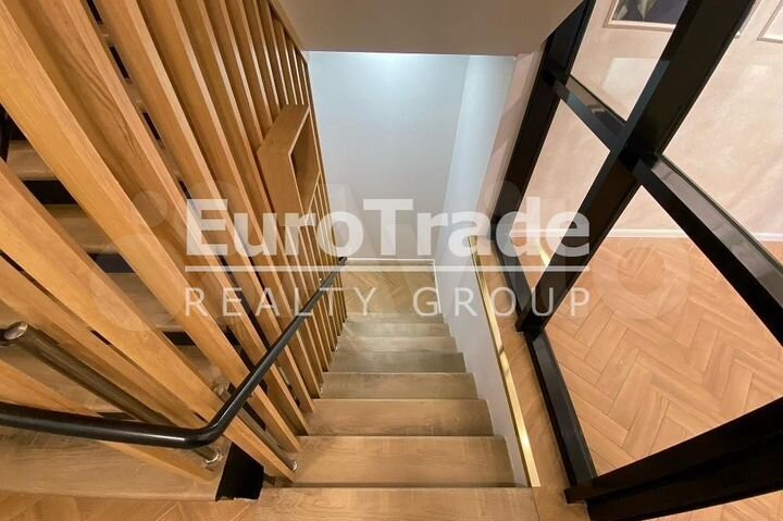 Сдам торговое помещение, 174 м²