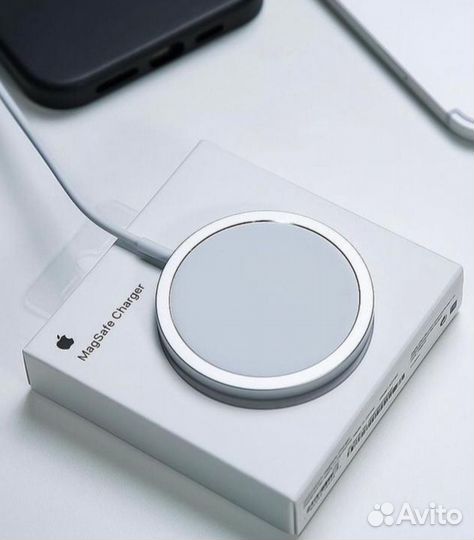 Зарядка на iPhone