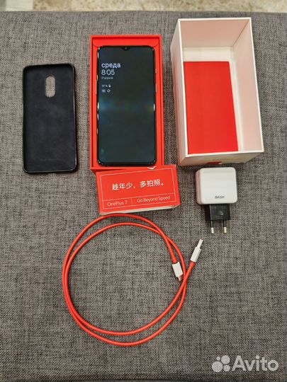 OnePlus 7, 8/256 ГБ