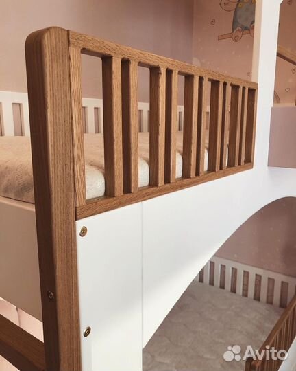 Кровать-замок