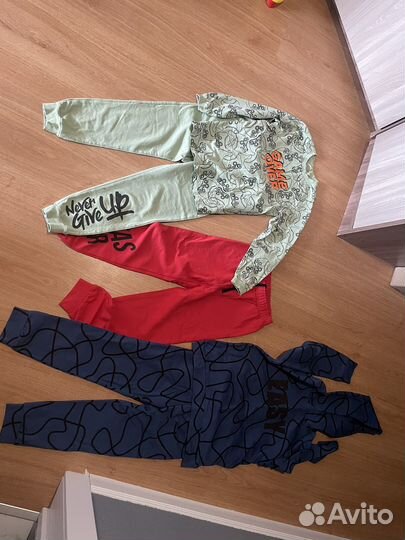 Спортивный костюм (2 костюма и штаны) 128