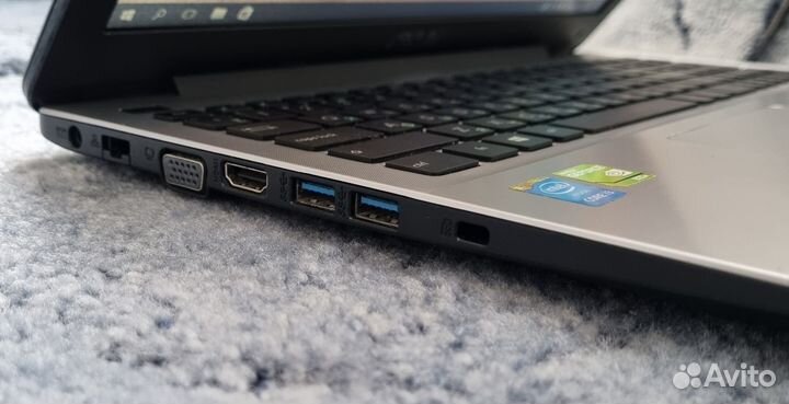 Игровой ноутбук asus i3/920M/8озу/480ssd