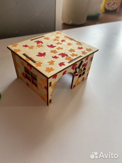 Колесо и домик для хомяка