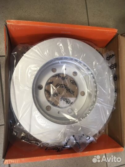 Диски тормозные передние Toyta