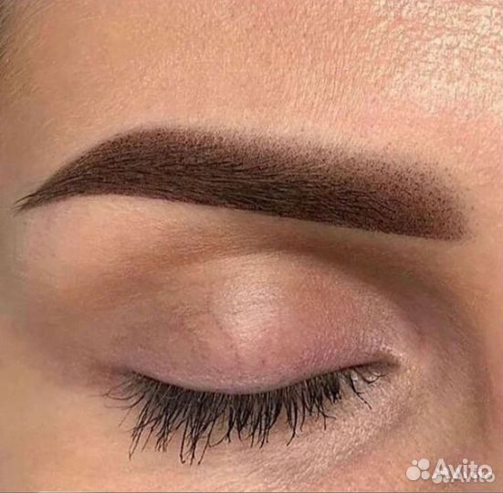 Мастер перманентного макияжа бровей/губ/век