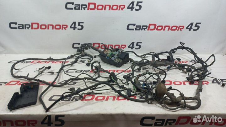 Блок предохранителей с проводкой б/у для Ford C-Ma