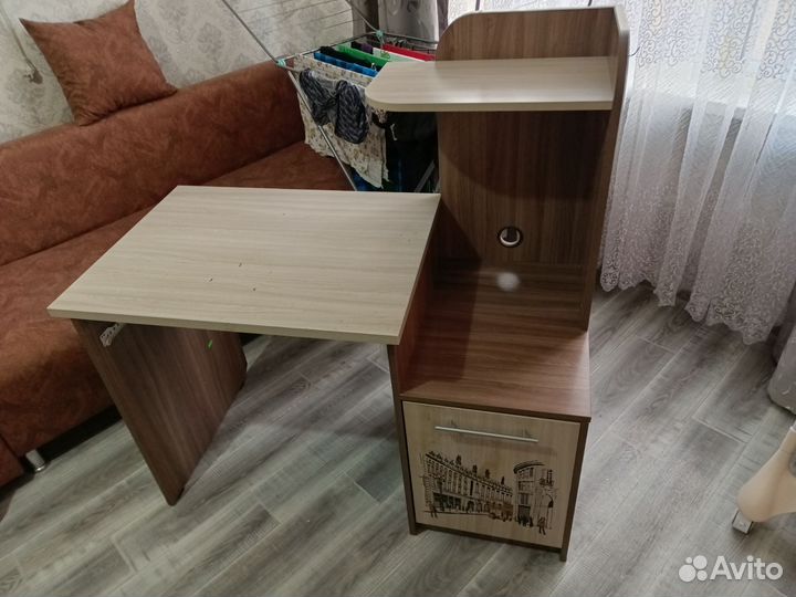 Компьютерный стол