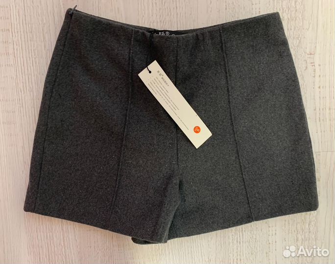 Шорты короткие драповые на подкладке Liti для школ