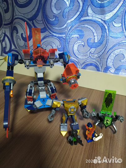 Lego nexo knights 72004