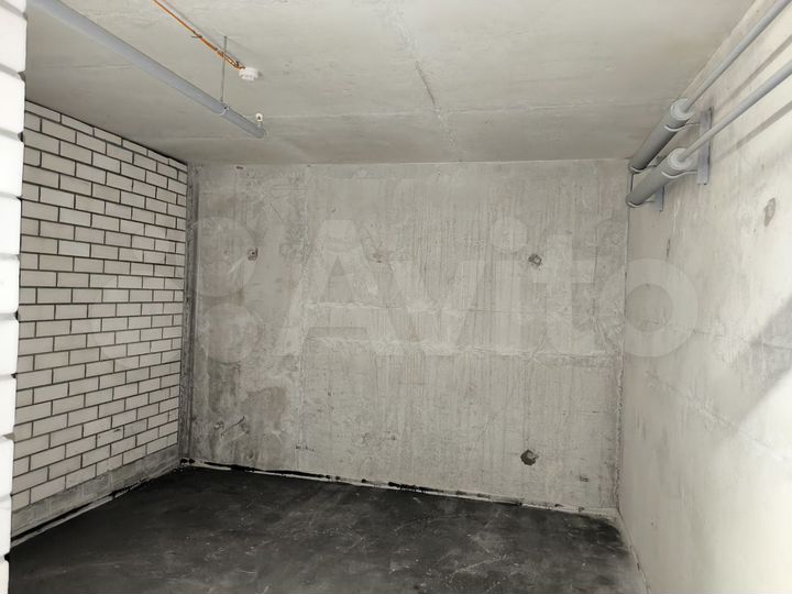 Склад, кладовка, кладовая, локер 15.1 м²