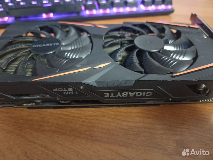 Видеокарта rx 580 8gb нет изображения