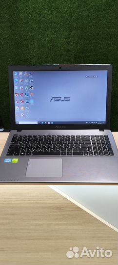 Матрицаasus X550v
