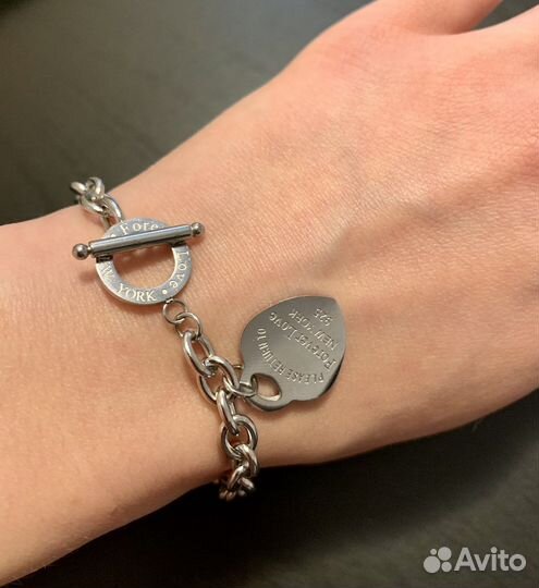 Браслеты в ассортименте