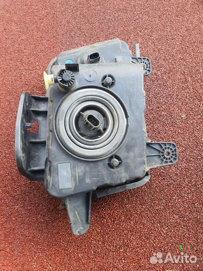 Chevrolet camaro фара лена