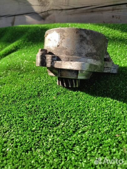 Насос вакуумный Isuzu Forward 6HK1T