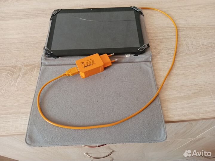 Планшеты бу 10 дюймов digma city 1904 4g