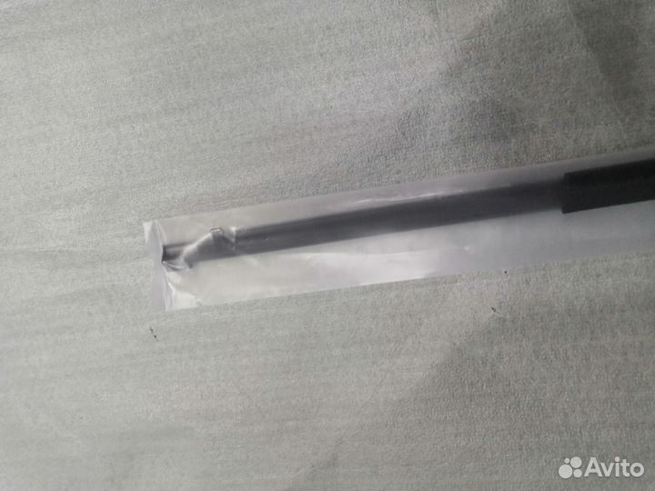 Молдинг на дверь Crown 220 задний правый