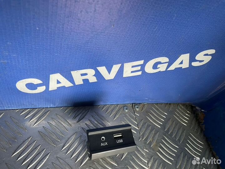 Разъем AUX USB Kia Rio 4