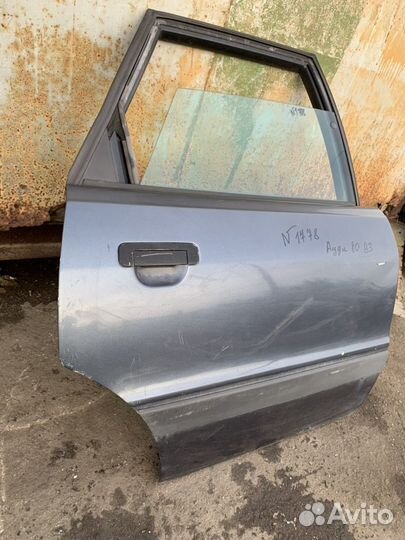 Дверь задняя правая Audi 80